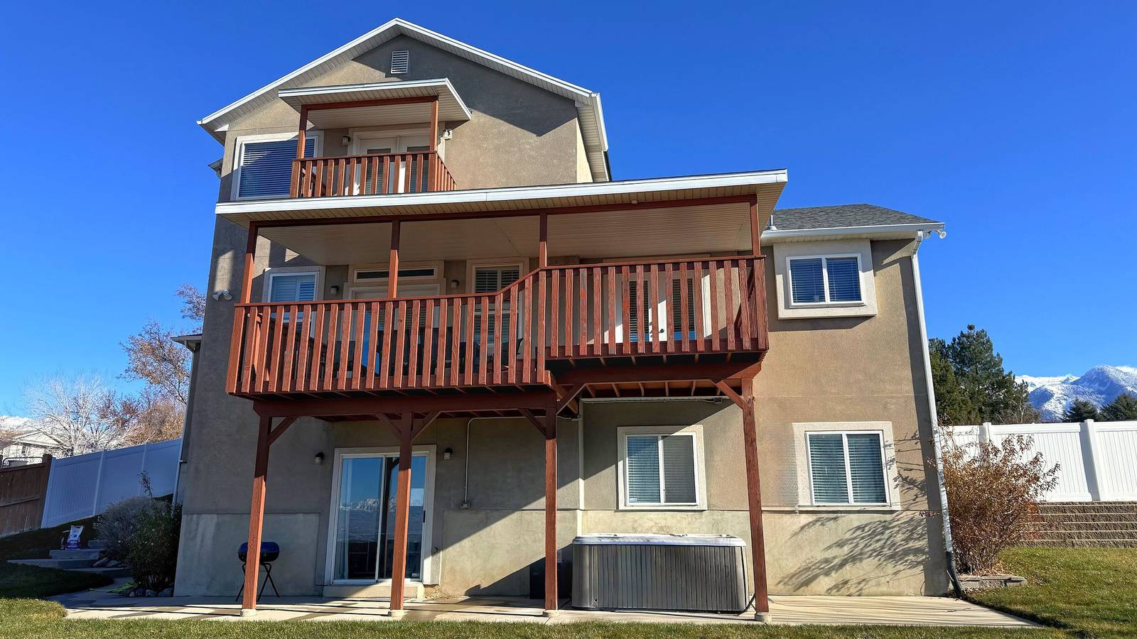 Stunning Views 6Br w/ Movie Room & Hot tub in Sandy, Salt Lake County (UT)
