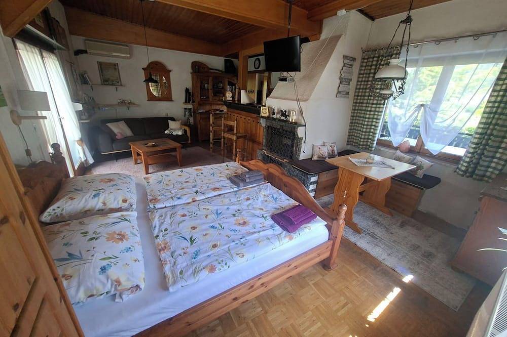Laendliche Auszeit-Ferienbungalow im Landhausstil in Löhnberg, Landkreis Limburg-Weilburg