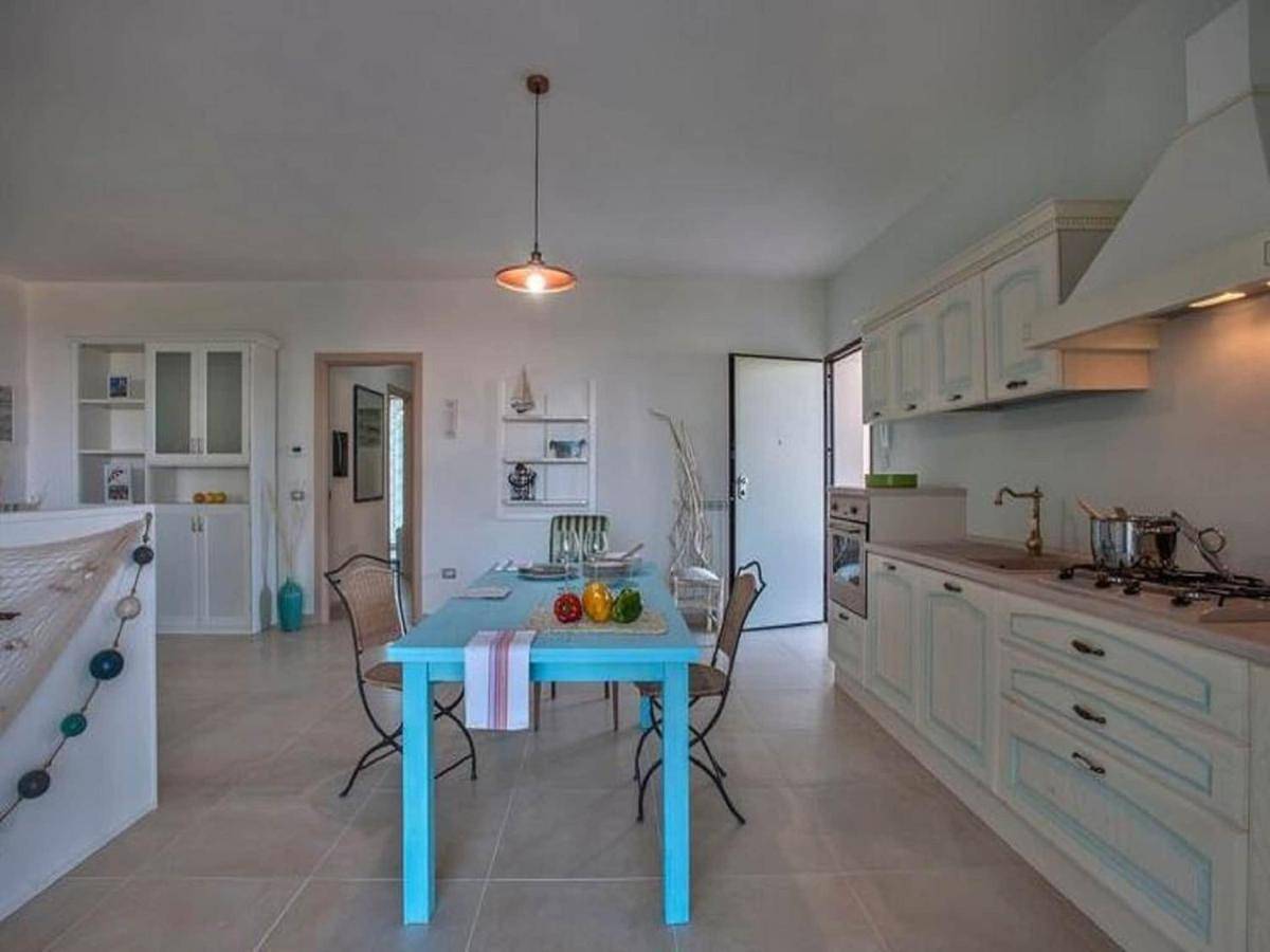 Spacious Villa with Pool in Tavullia, Pesaro-Urbino