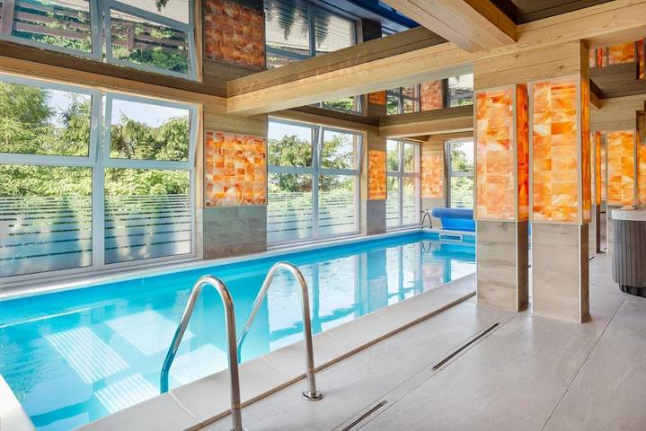 Wynajem wakacyjny dla 4 osób, z Taras i Jacuzzi oraz Ogród i Basen w Istebna