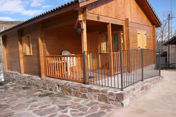 Camping pour 5 personnes, avec piscine ainsi que jardin et vue, adapté aux familles dans Aragon (Espagne) - 3
