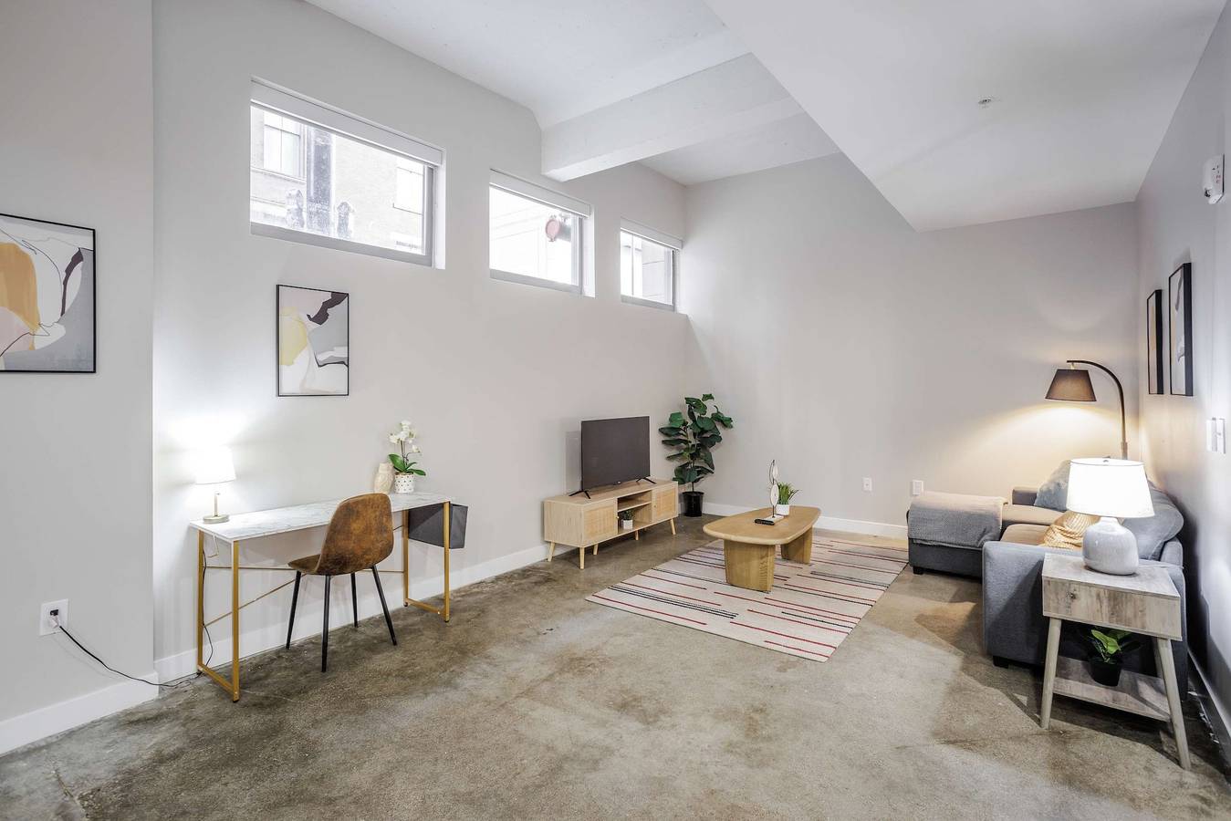 Ganze Wohnung, Cozysuites 3Br 2Bath Otr District w gym rooftop in Cincinnati, Hamilton County (OH)