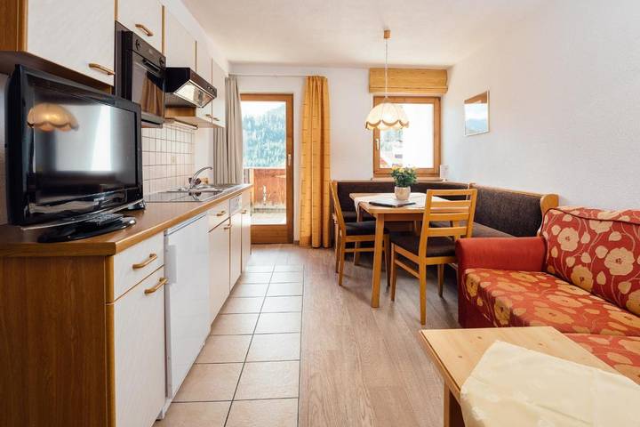 Gîte pour 4 personnes, avec jardin ainsi que vue et sauna, animaux acceptés à Serfaus - 4