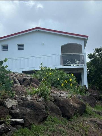 Gîte pour 2 personnes, avec balcon ainsi que vue et jardin à Terre-de-Bas