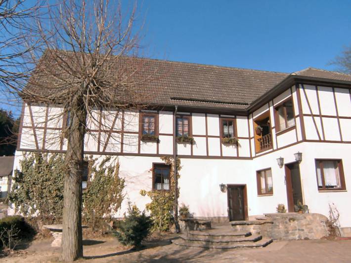 Ferienwohnung für 3 Personen, mit Garten in Sangerhausen