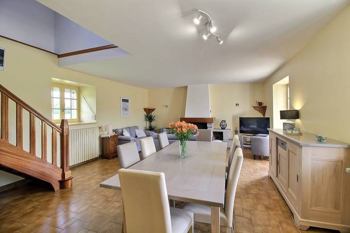 Gîte pour 8 personnes, avec jardin à Pleumeur-Bodou - 2