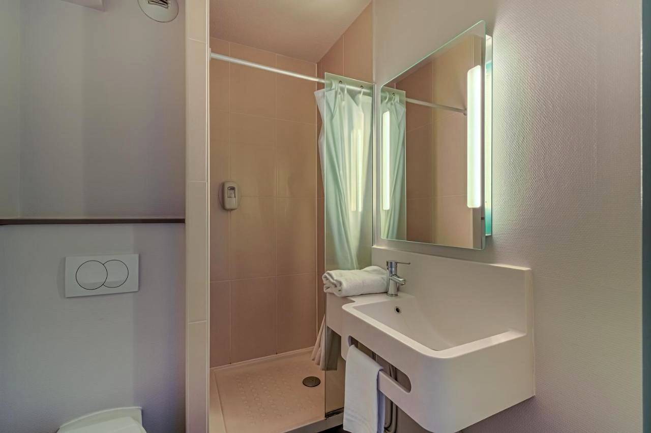 B&B Hotel Salon de Provence in Salon-de-Provence, Côte méditerranéenne (France)