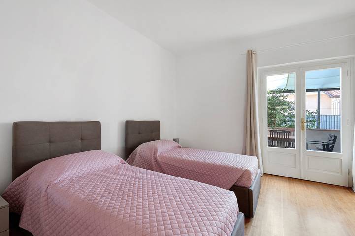 Casa Vacanze 'La Colombaia Dei Pagliai' con Terrazza Privata, Giardino e Wi-Fi in Seravezza, Riviera Toscana