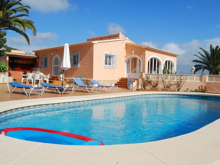 Maison de vacances pour 6 personnes, avec terrasse et jardin, animaux acceptés dans La Fustera