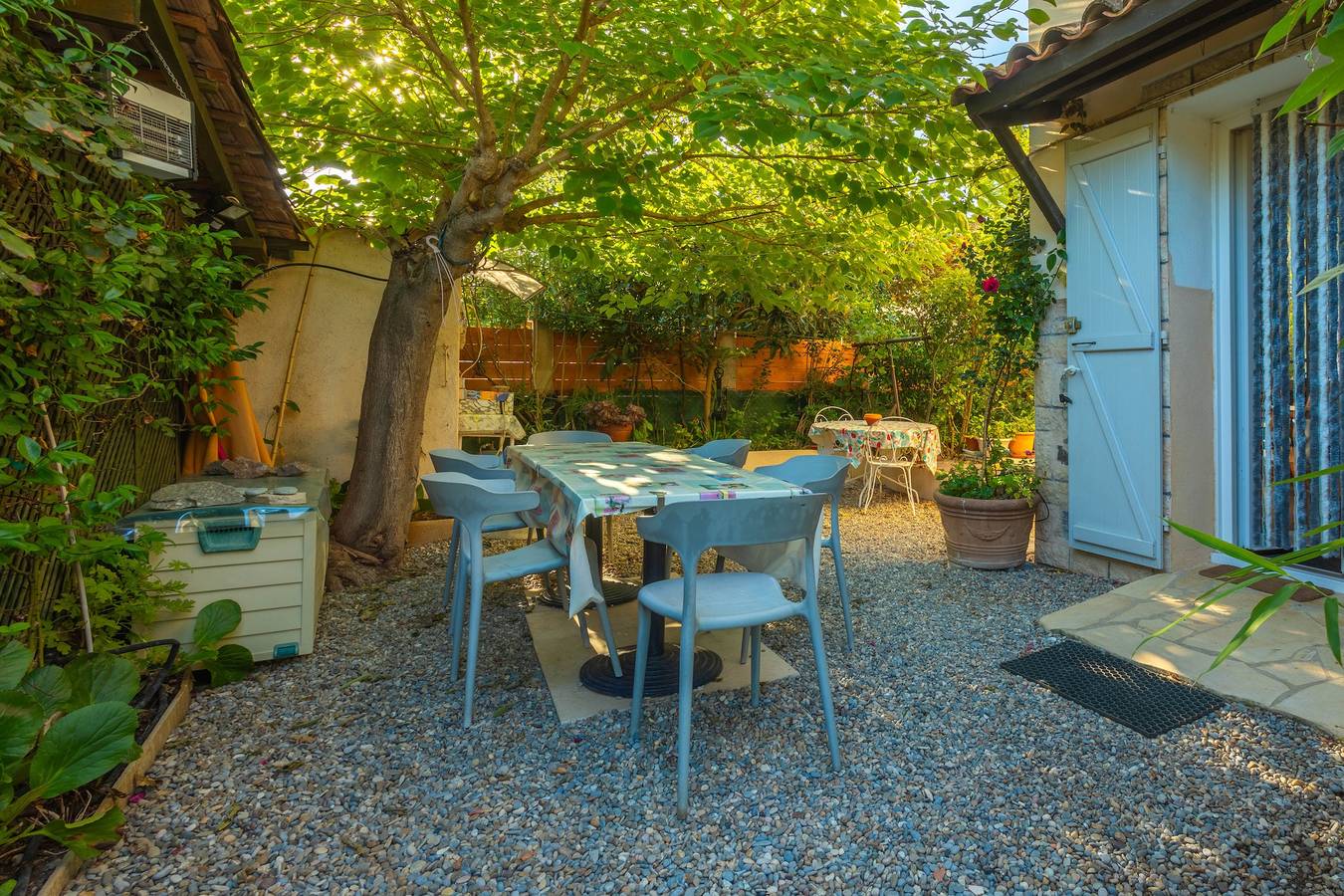 Villa 'Sauvageonne' con Terraza Privada, Wi-Fi y Aire Acondicionado in Saint-Raphaël (Var), Costa mediterránea (Francia)