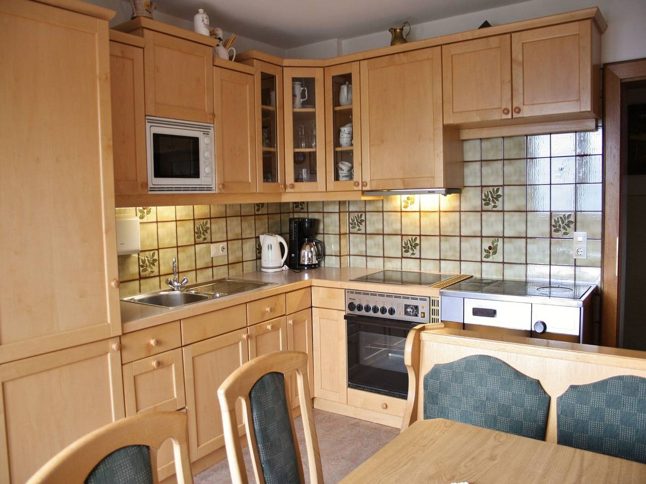 Entire apartment, Snug Holiday Home in Sankt Johann im Pongau with Garden in Sankt Johann im Pongau, Ski Amadé