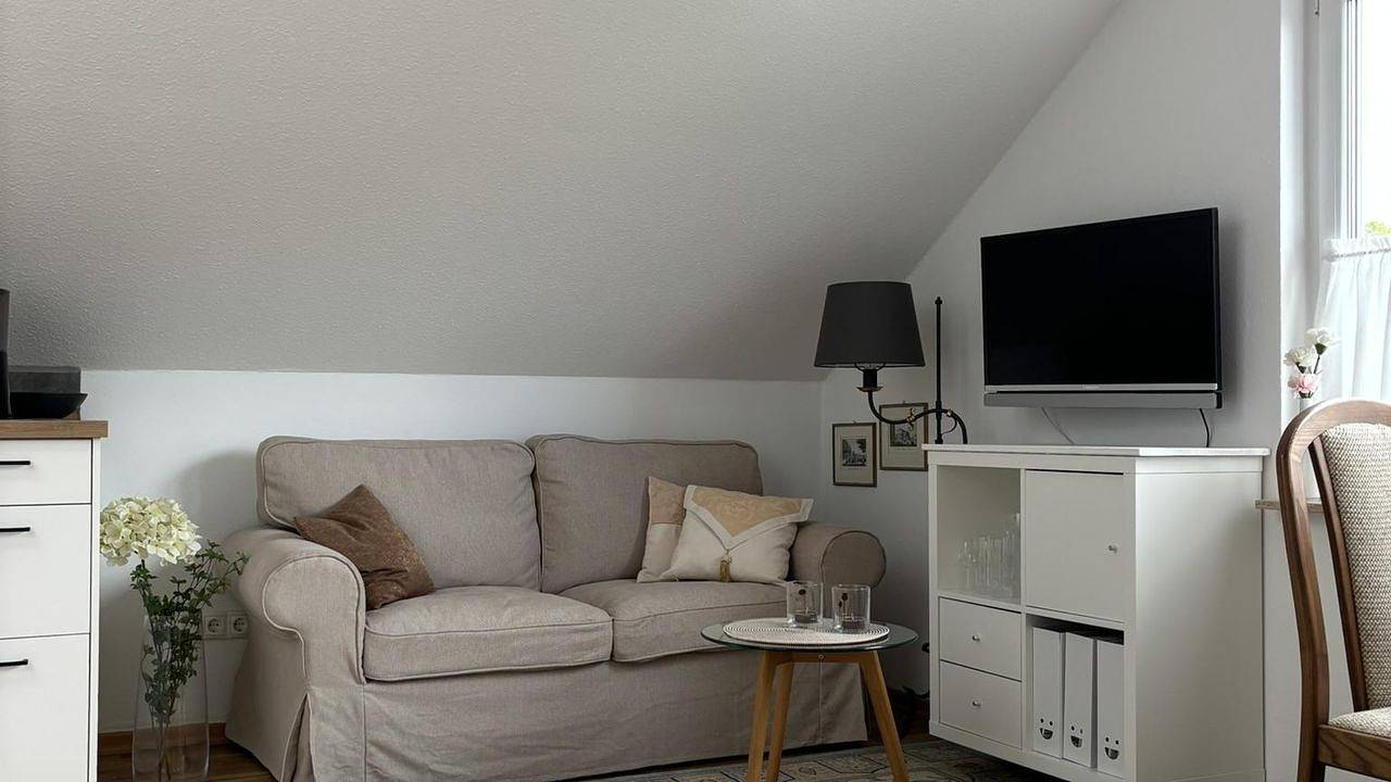 Ganze Ferienwohnung, Ferienwohnung für 2 Personen (25 m²) in Lahnstein in Lahnstein, Osteifel