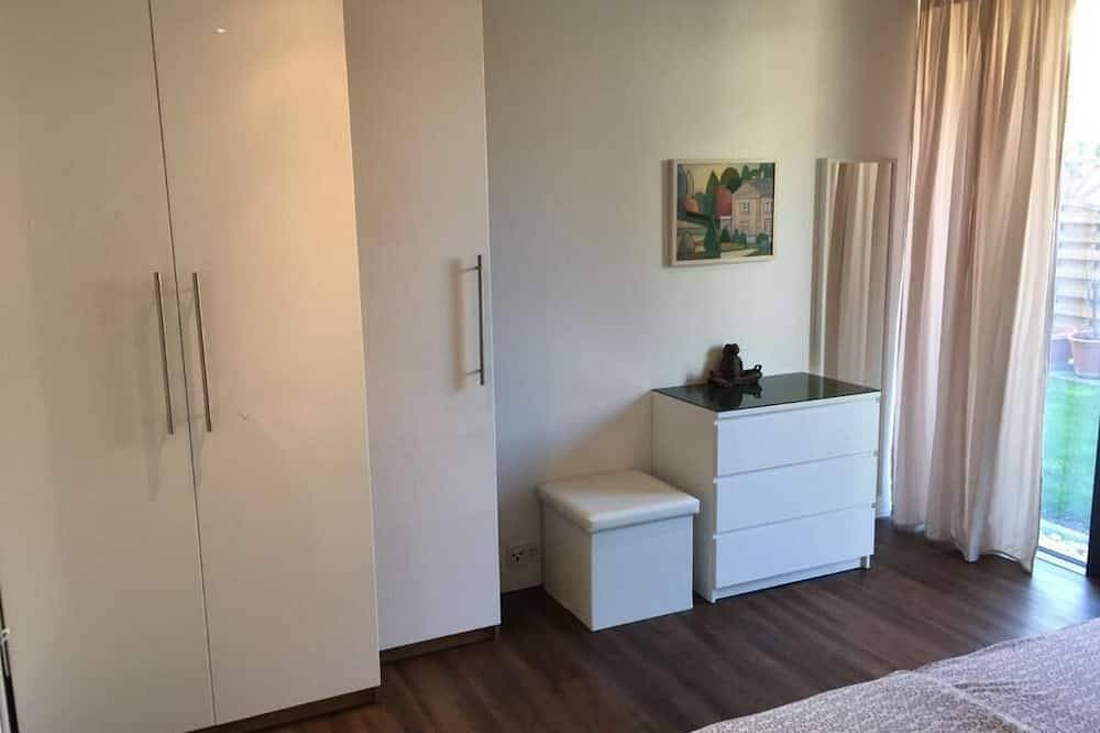 Ganze Wohnung, Modernes See und Mehr Apartment 2 mit überdachter Terrasse und Gartenblick in Stetten, Region Bodensee-Oberschwaben