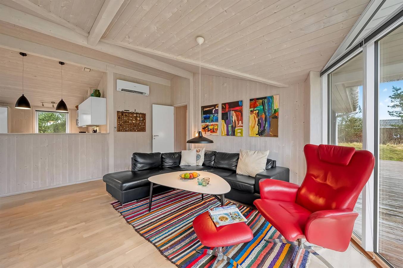 Amazing home in Hvide Sande w/ Wifi and 3 Bedrooms in Bjerregård, Holmsland Klit