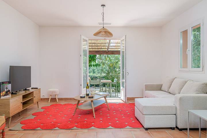 Location de vacances pour 6 personnes, avec Terrasse ainsi que Jardin et Piscine à Le Puy-Sainte-Réparade - 4
