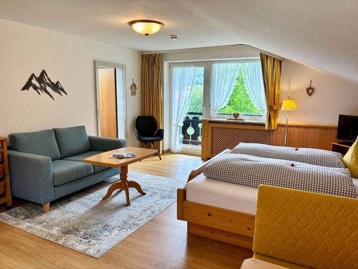 Ferienwohnung für 2 Personen, mit Balkon, mit Haustier im Mittenwald
