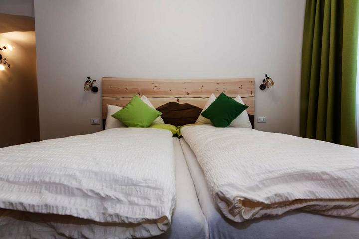 Location de vacances pour 2 personnes, avec Terrasse à Cles