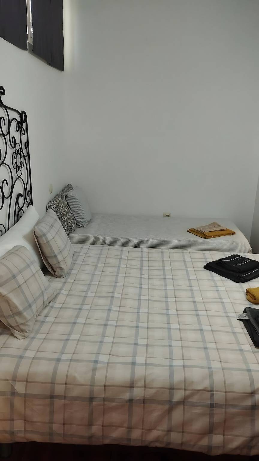 Maison de vacances 'La Herradura De San Pedro' avec piscine, jardin et Wi-Fi partagés in Arenas de San Pedro, Valle del Tiétar