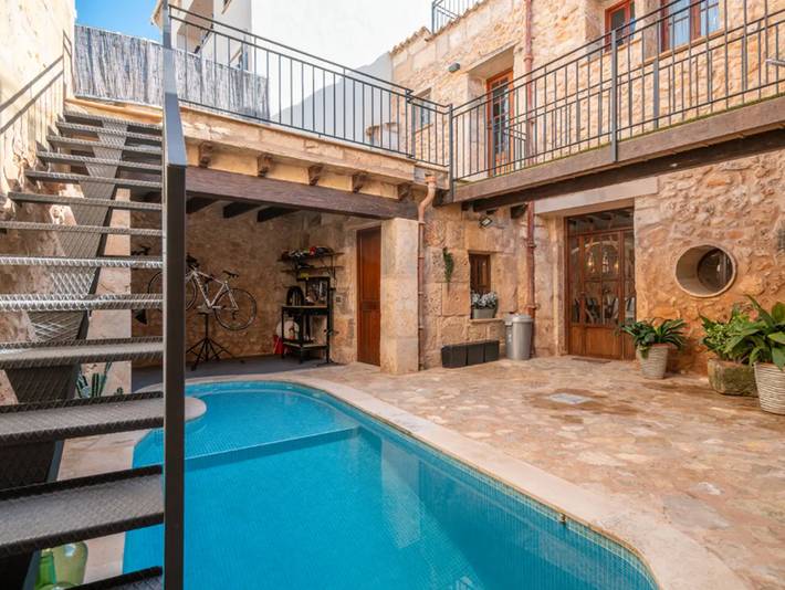 Ferienhaus für 8 Personen, mit Terrasse und Whirlpool auf Mallorca Inselmitte