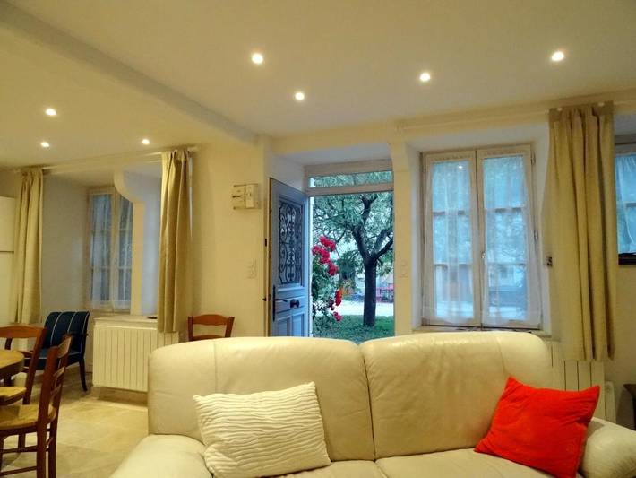 Location de vacances pour 4 personnes, avec jardin, animaux acceptés à Flavigny-sur-Ozerain - 2