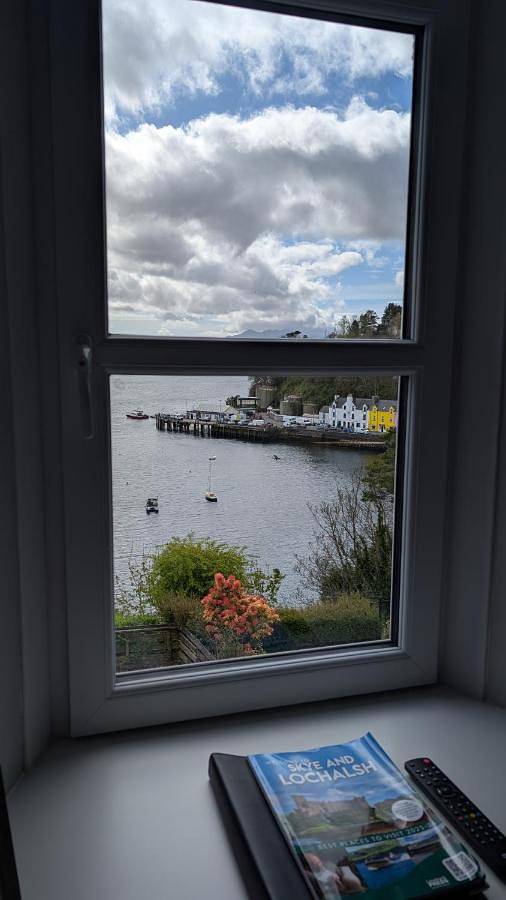 Comfort Single Room with Sea View in Portree, Highlands