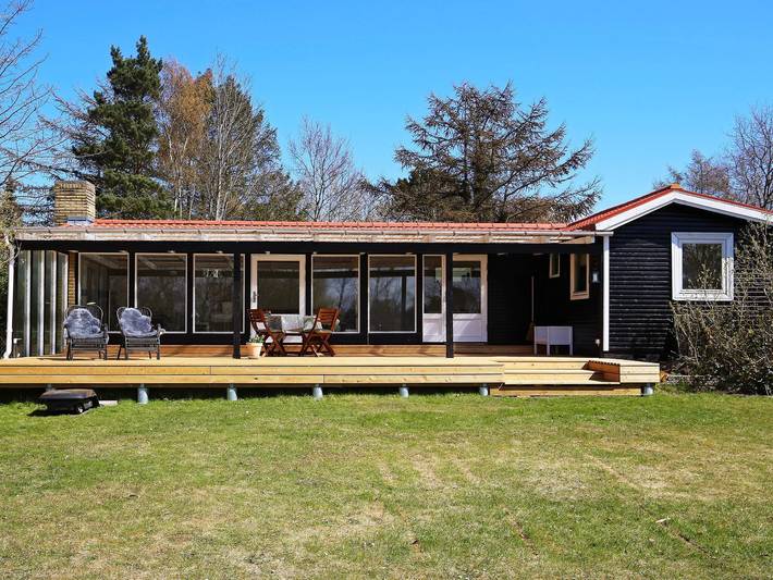 Ferieudlejning for 4 personer, med Terrasse i Kulhuse
