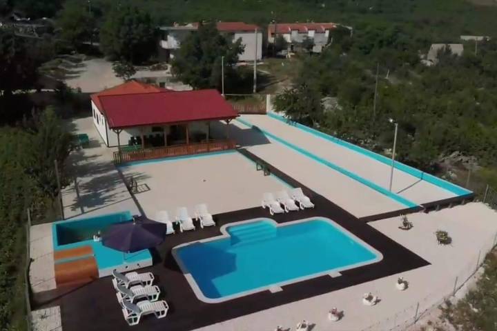 4-Zimmer-Haus mit Terrasse Donji Dolac, Zagora K-21274 in Donji Dolac, Dalmatinisches Zagora