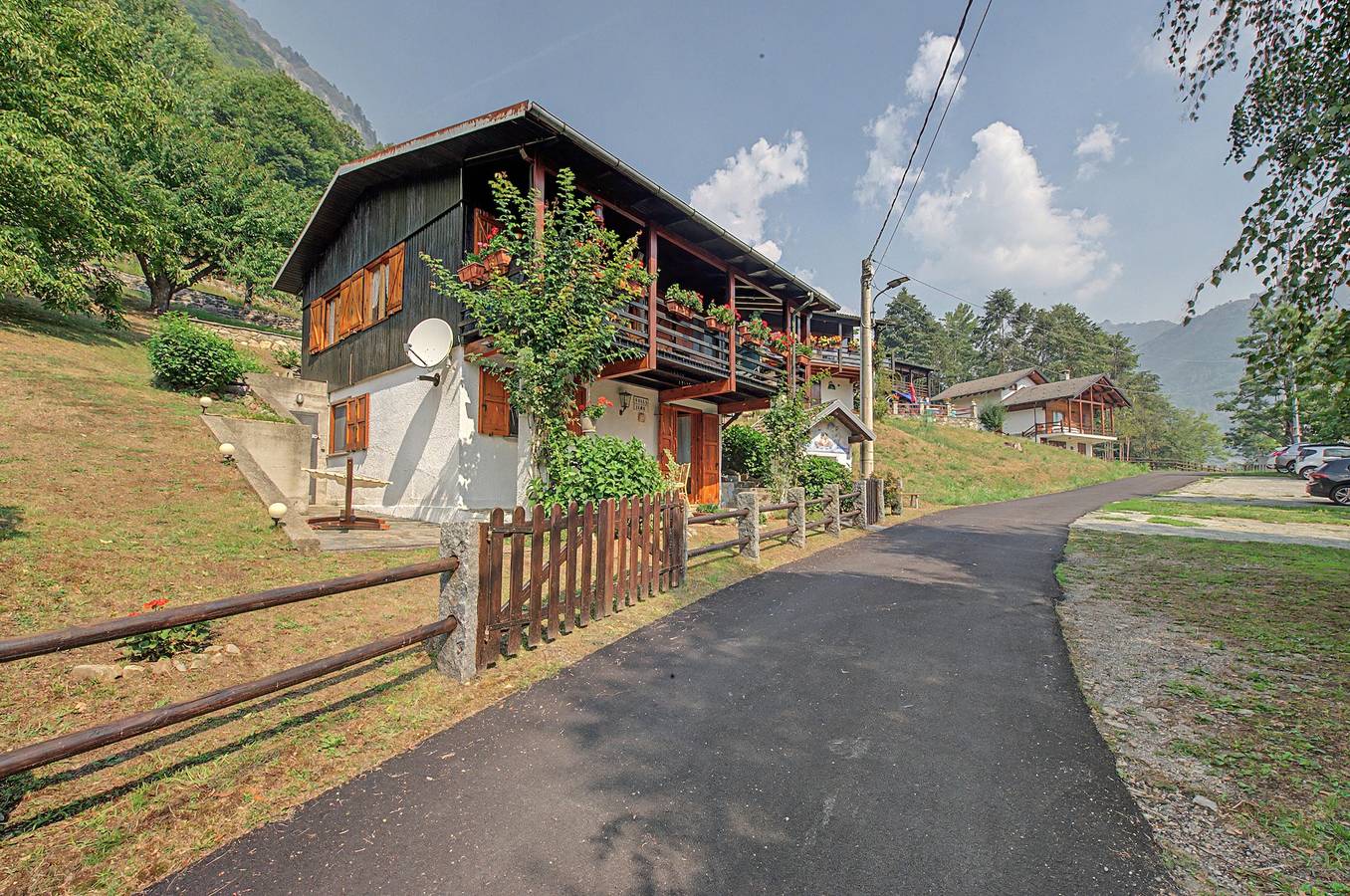 Holiday home 'Alba' with Mountain View, Private Terraces and Wi-Fi in Piode, Wallisian Alps