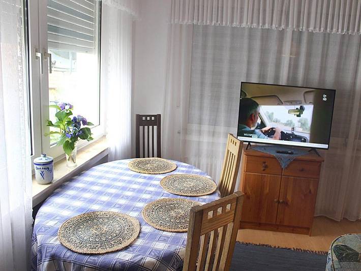 Ferienwohnung für 4 Personen, mit Balkon und Garten in Blomberg - 3