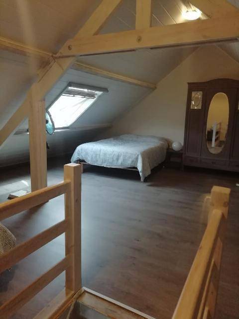 Gîte pour 6 personnes, avec Terrasse et Vue à Froidchapelle - 2