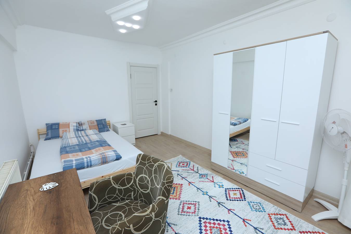 Ολόκληρο το διαμέρισμα, Comfortable 3-bedroom, 1-living room apartment in the city center of Kadıköy in Kadıköy, Istanbul
