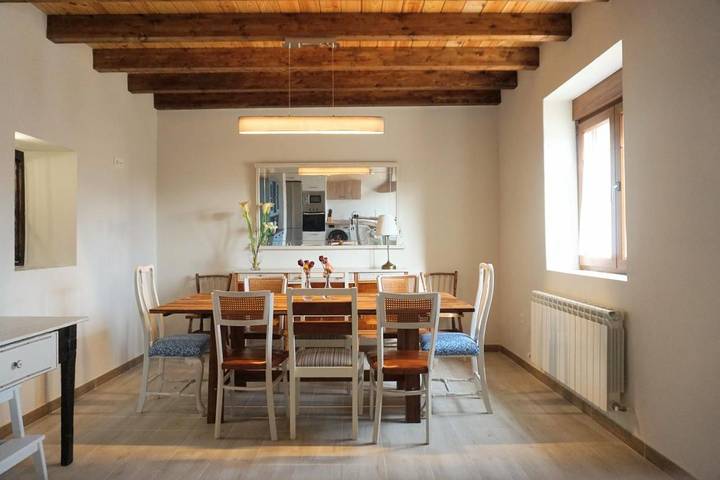 Casa de vacaciones para 12 personas, con Terraza además de Jardín y Vistas en Provincia de Palencia