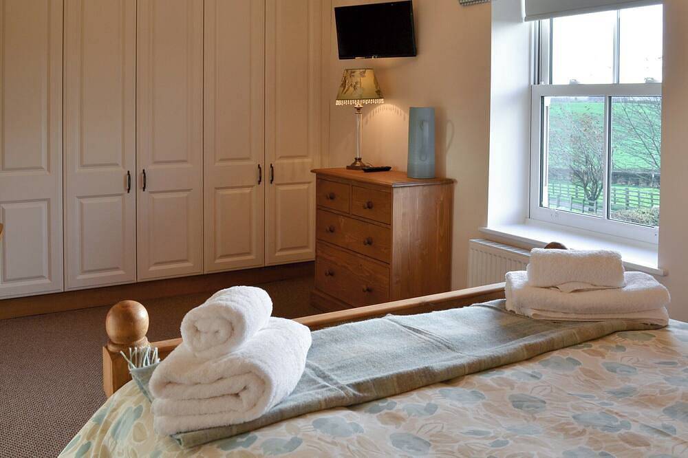 4 bedroom accommodation in Primrose Valley, near Filey in North Yorkshire