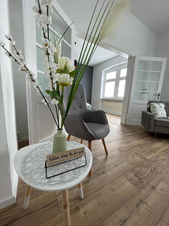 Gästehaus für 4 Personen, mit Balkon und Terrasse sowie Ausblick in Meuselwitz