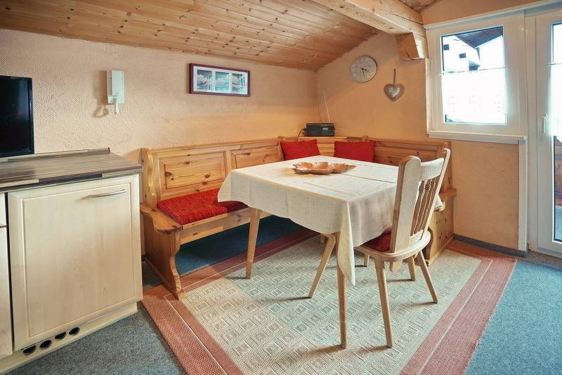Ganze Ferienwohnung, Grünten Haus Bergfrieden in Bolsterlang, Bayerisch Schwaben
