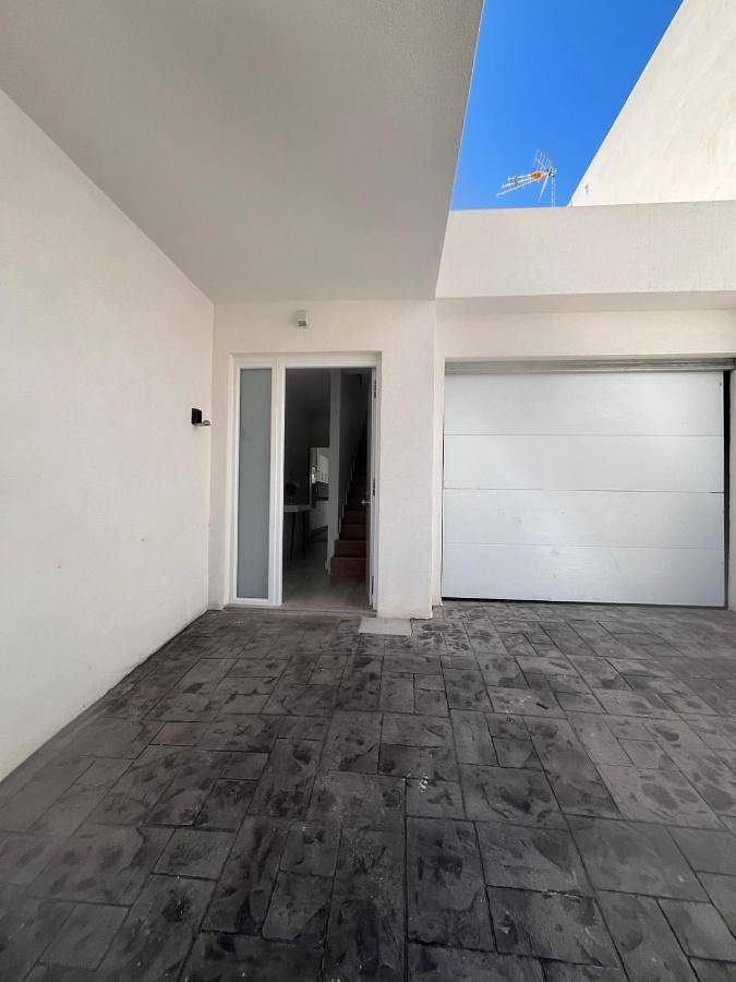 Location de vacances pour 8 personnes, avec balcon et vue à Alpera - 3