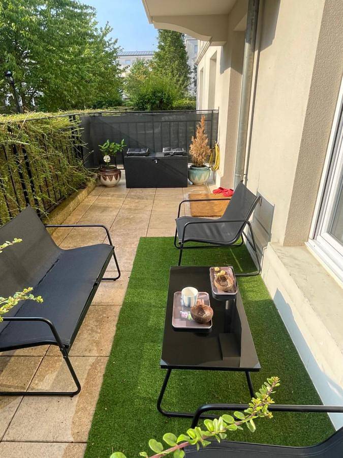 Appartement entier, Studio Terrasse Disney Paris in Serris, Seine-et-Marne