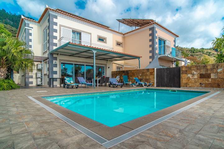 Ferienhaus für 6 Personen, mit Garten und Balkon - 1