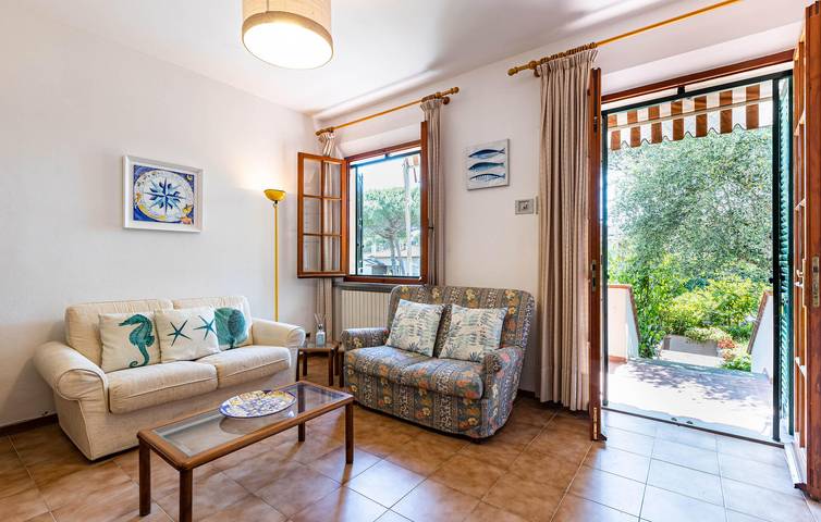 Appartement de vacances entier, Appartement au bord de la mer : Parking, Cuisine, Internet ! in Castiglioncello, Rosignano Marittimo