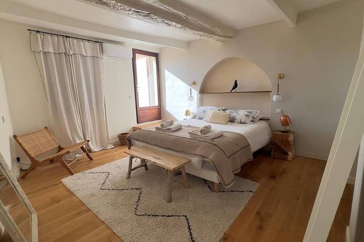 Location de vacances pour 6 personnes, avec terrasse, animaux acceptés à Villes-sur-Auzon - 4