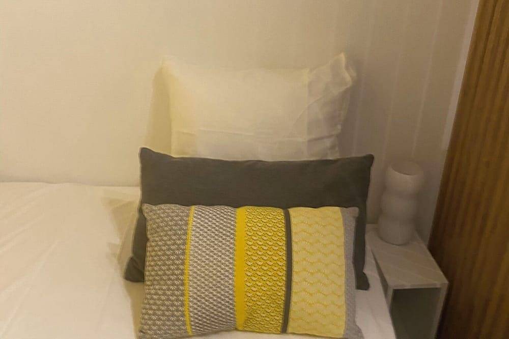 Appartement entier, Le Delta * Centre/Chu * parking privé * Netflix / Wifi in Poitiers, Vienne (France)