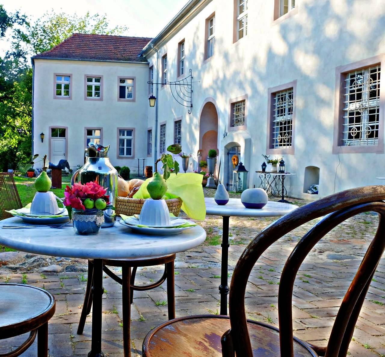 Event- Kultur & B&B Kunst Schloss Neuenhagen Übernachten im Denkmal in Neuenhagen, Bad Freienwalde