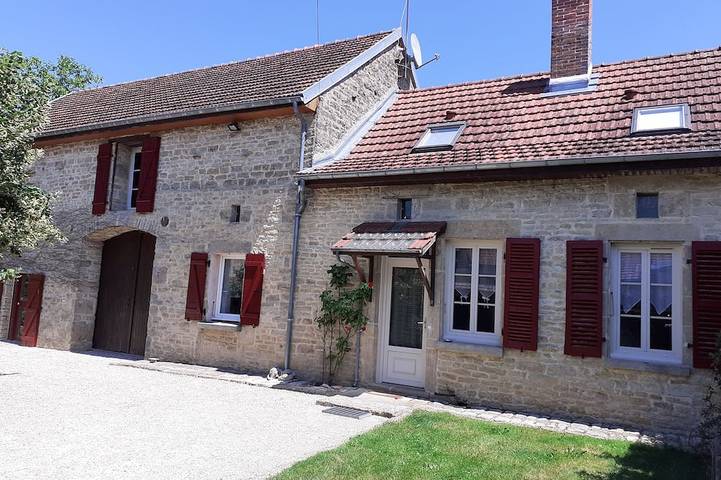 Location de vacances pour 3 personnes, avec Terrasse dans Sennevoy-le-Haut