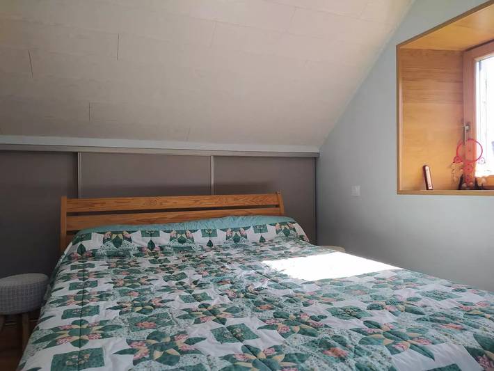 Gîte pour 6 personnes, avec piscine ainsi que jardin et terrasse, animaux acceptés à Saint-Étienne-du-Valdonnez - 2