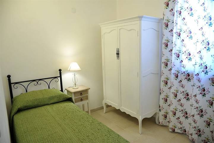 Amazing Trullo suite Private Pool, NIce private Terrace and garden Wifi in Martina Franca, Province de Taranto