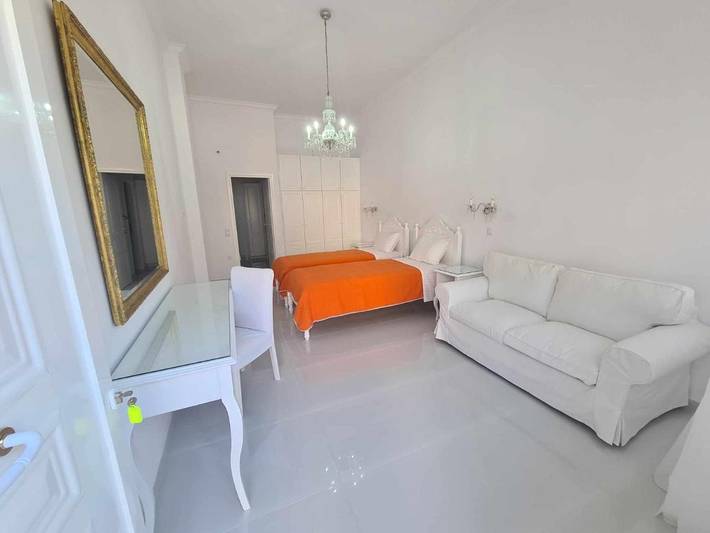 Appart’hôtel pour 2 personnes, avec Balcon et Terrasse ainsi que Jardin et Vue