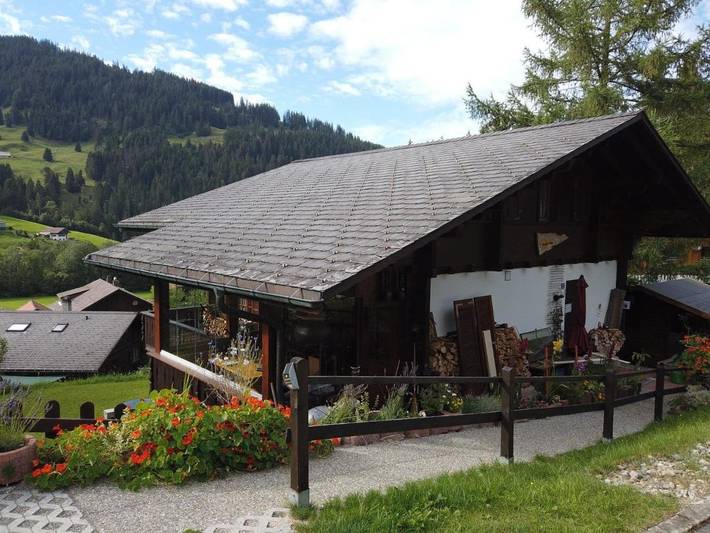 Ferienwohnung für 2 Personen, mit Whirlpool und Terrasse sowie Garten und Ausblick