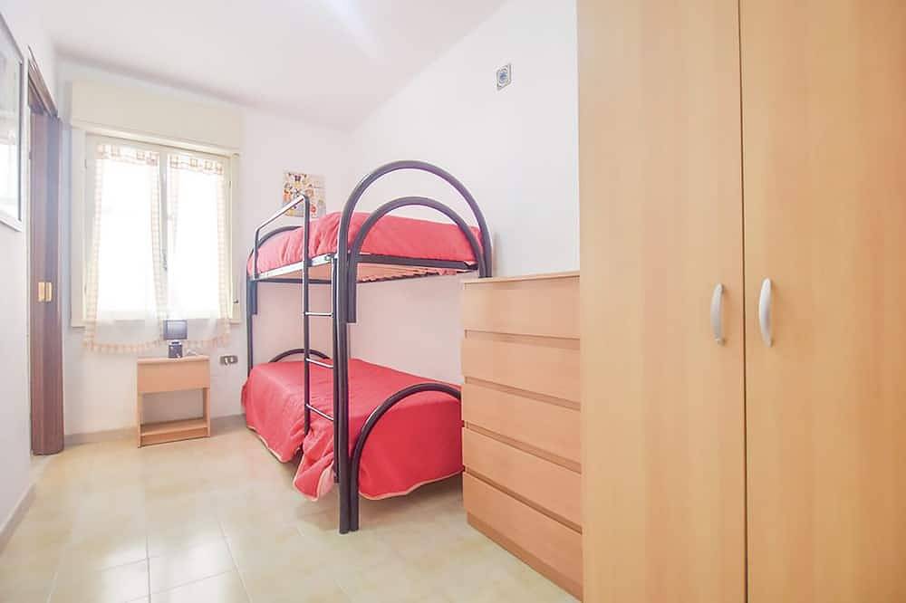 Unabhängige Villa mit schön möbliertem Garten 280Euro Woche September in Sciacca, Agrigento Provinz