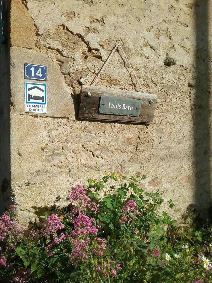 Location de vacances pour 2 personnes, avec terrasse ainsi que vue et jardin à Nantiat - 4