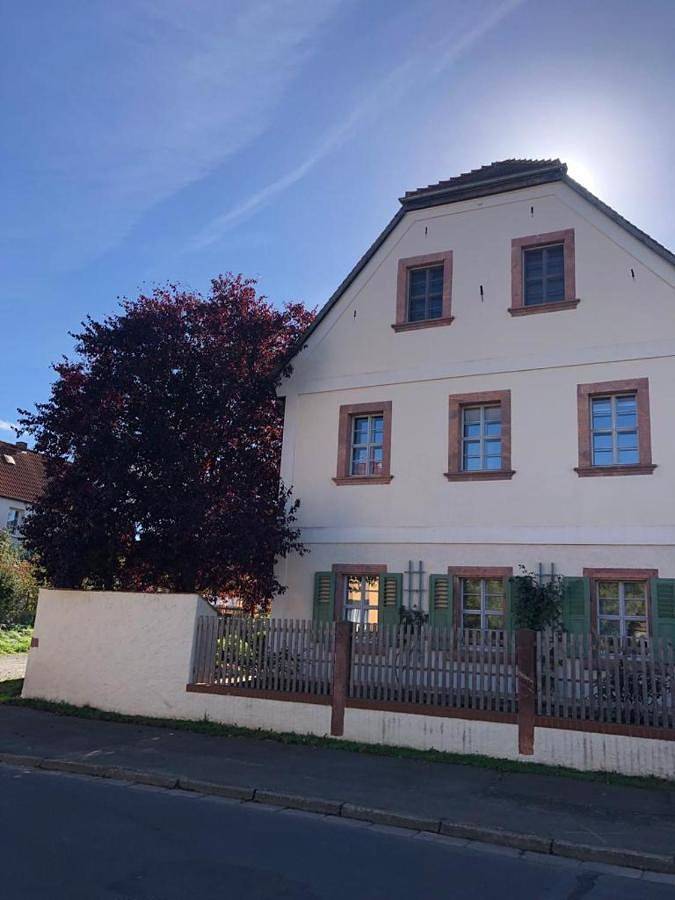 Ferienwohnung für 3 Personen, mit Garten